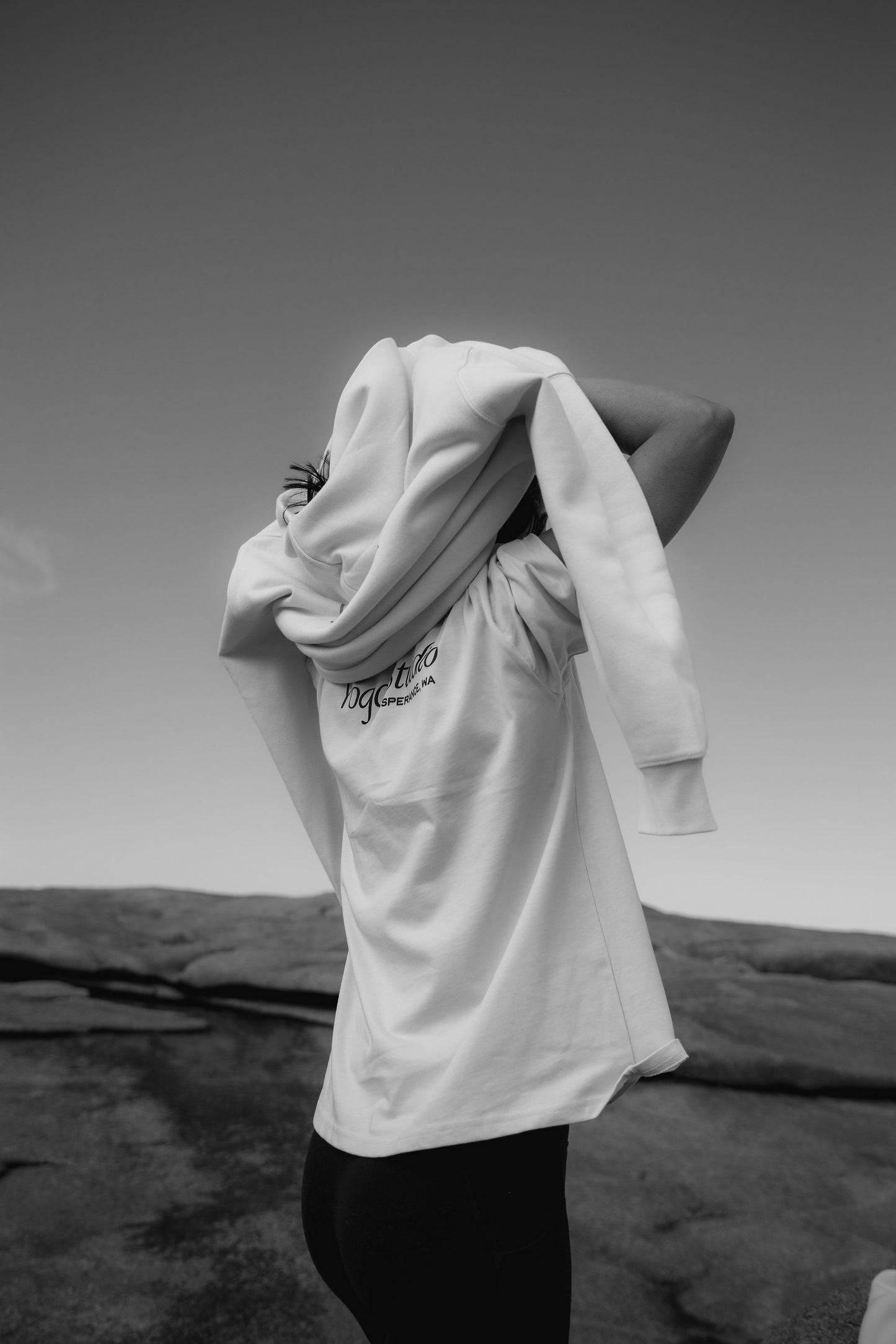 TSE Savasana Tee | Calming Sandstone